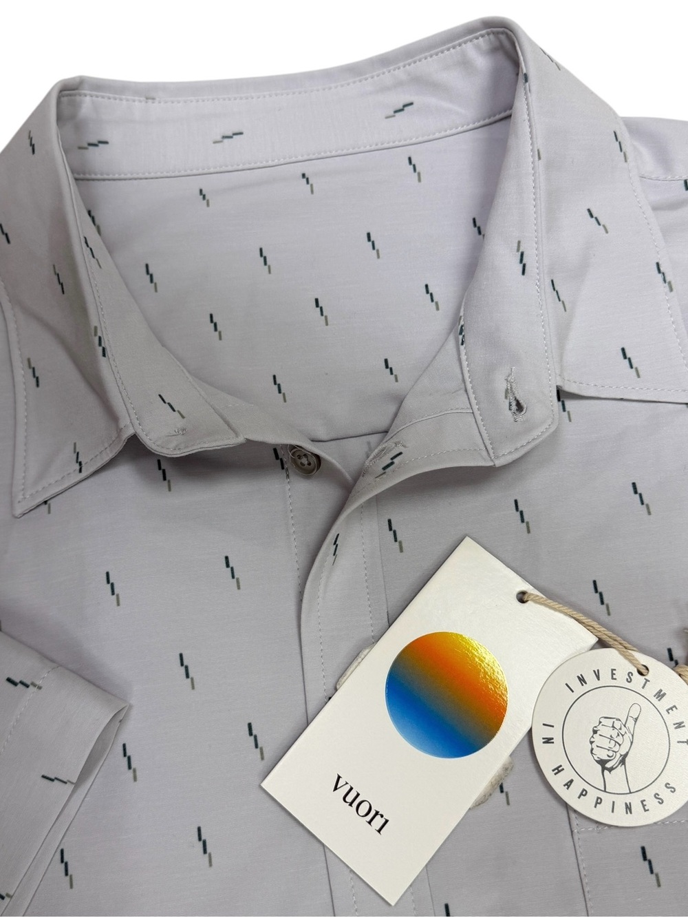Vuori Shirt Men XXL Grey Bridge Button Down Short Sleeve Performance Stretch NEW
